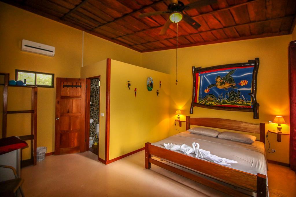 Guava Lodge Playa Matapalo Extérieur photo